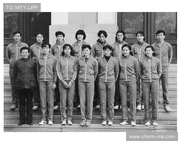 特雷西·考尔金斯闪耀1982世锦赛，传奇表现载入体坛史册