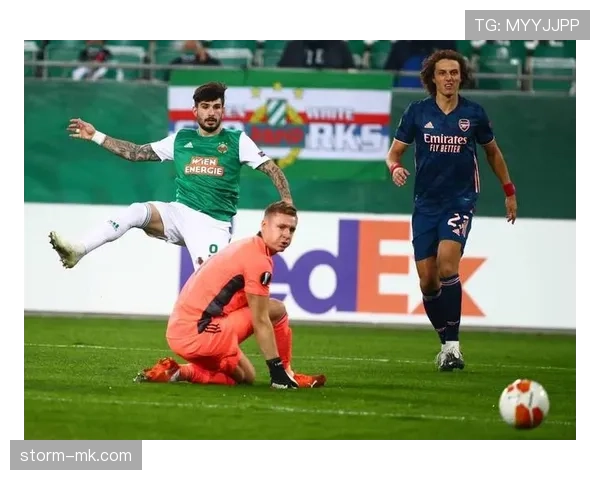 佛罗伦萨主帅战术革新显成效，球队状态回升迎战劲旅