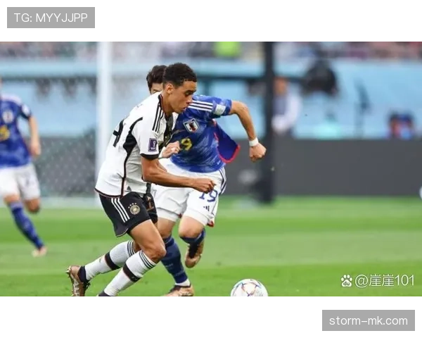 佩德里vs穆西亚拉：新生代技术型中场的创造力与节奏控制对比分析