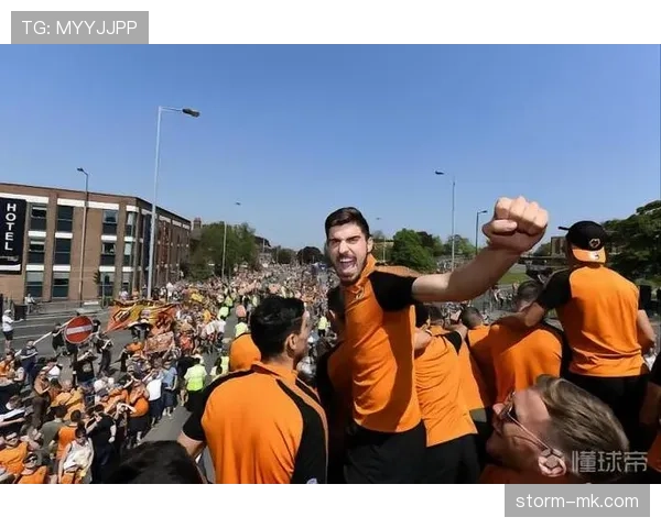 内维斯:从波尔图青训到一线队队长的出道轨迹解析 内维斯:从波尔图青训到一线队队长的出道轨迹解析